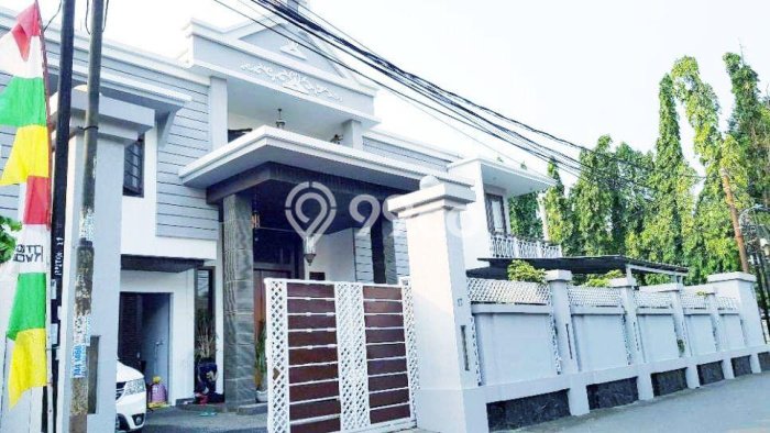 For Sale! Premium House LT 500m2 Desain Elegan di Bintaro For Sale! Premium House LT 500m2 Desain Elegan di Bintaro