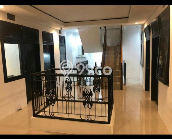 Hunian Elit LB 300m2 Siap Huni Desain Elegan di Tanjung Duren, Jakarta Barat Hunian Elit LB 300m2 Siap Huni Desain Elegan di Tanjung Duren, Jakarta Barat