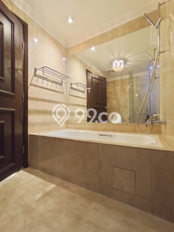 Apartemen Sewa 3 Kamar Hemat Siap Huni di Jakarta Selatan, Luas 160m2 Apartemen Sewa 3 Kamar Hemat Siap Huni di Jakarta Selatan, Luas 160m2