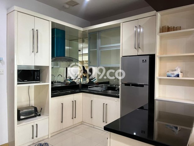 Apartemen Disewakan 2 Kamar Murah Siap Huni di Jakarta Selatan, Luas 94m2 Apartemen Disewakan 2 Kamar Murah Siap Huni di Jakarta Selatan, Luas 94m2