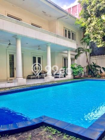 Hunian Eksklusif Siap Huni LT 715m2 di Kebayoran Baru, Jakarta Selatan Hunian Eksklusif Siap Huni LT 715m2 di Kebayoran Baru, Jakarta Selatan