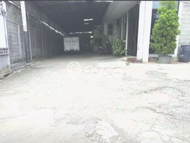 Pabrik Dijual di Prime Area Jakarta Timur Luas 991m2 Pabrik Dijual di Prime Area Jakarta Timur Luas 991m2