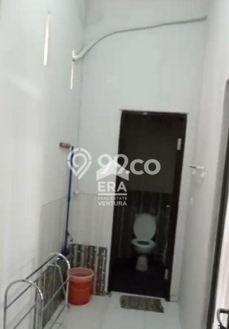 PROMO SPESIAL! Rumah Siap Huni lokasi , Malang, Luas 96m2m² Bangunan 80m2m² PROMO SPESIAL! Rumah Siap Huni lokasi , Malang, Luas 96m2m² Bangunan 80m2m²