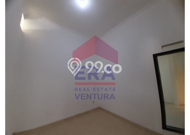 Rumah di , Malang, LT 123m2m² LB 100m2m² - SEGERA MILIKI! Rumah di , Malang, LT 123m2m² LB 100m2m² - SEGERA MILIKI!