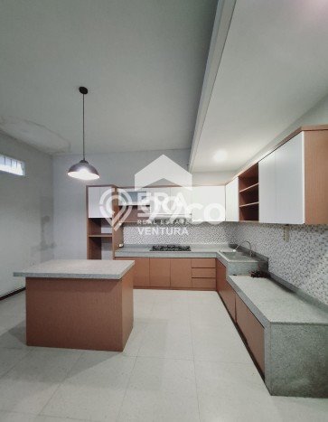 Rumah 2 KT 1 KM Lokasi Strategis di , Malang Rumah 2 KT 1 KM Lokasi Strategis di , Malang