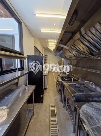 LOKASI STRATEGIS! Ruko di , Luas 125m2m², Kawasan Berkembang, Ready Operasional LOKASI STRATEGIS! Ruko di , Luas 125m2m², Kawasan Berkembang, Ready Operasional