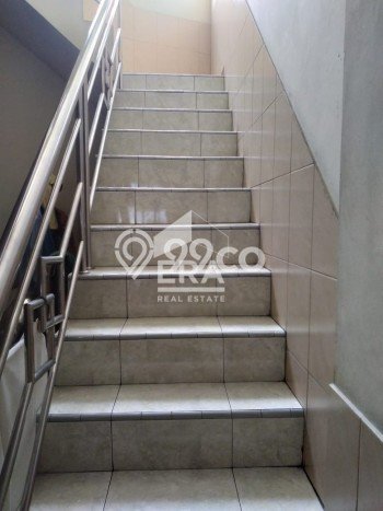 Siap Huni Hunian Elit 4 Kamar di Pancoran Dekat ke Mana Pun Siap Huni Hunian Elit 4 Kamar di Pancoran Dekat ke Mana Pun