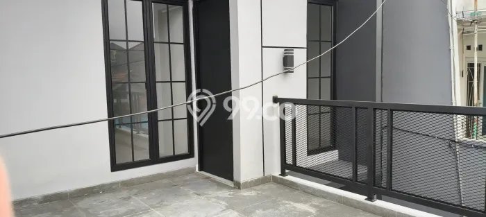 For Sale Hunian Rumah Terawat 3 Kamar di Bekasi Kota, Bekasi For Sale Hunian Rumah Terawat 3 Kamar di Bekasi Kota, Bekasi