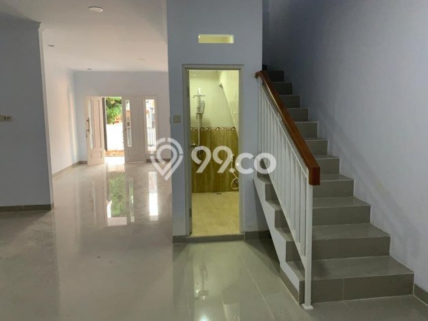 Hunian Elit LB 250m2 Siap Pakai Desain Elegan di Harjamukti, Depok Hunian Elit LB 250m2 Siap Pakai Desain Elegan di Harjamukti, Depok