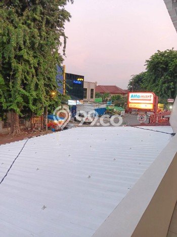 Unit Ruko Disewakan di Pondok Kelapa di Area Ramai & Strategis Unit Ruko Disewakan di Pondok Kelapa di Area Ramai & Strategis