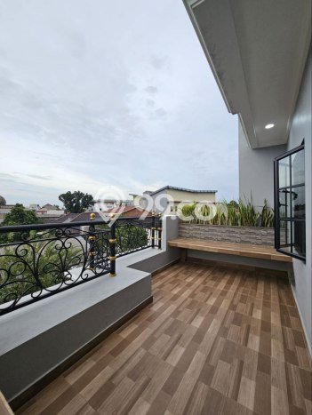 Dijual Cepat Rumah Bagus Siap Huni LB 180m2 di Jagakarsa, Jakarta Selatan Dijual Cepat Rumah Bagus Siap Huni LB 180m2 di Jagakarsa, Jakarta Selatan
