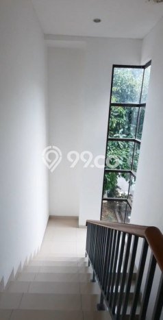 Rumah Elit LB 177m2 Siap Pakai Desain Elegan di Harapan Indah, Bekasi Rumah Elit LB 177m2 Siap Pakai Desain Elegan di Harapan Indah, Bekasi