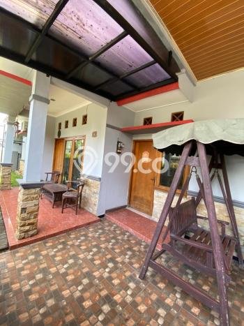 Lokasi strategis! Rumah siap pakai disewakan di Ngaglik LB 150m2 Lokasi strategis! Rumah siap pakai disewakan di Ngaglik LB 150m2