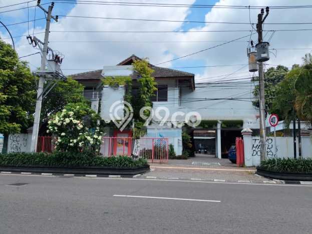 LOKASI PREMIUM! Ruko di Umbulharjo, Luas 500m², Lokasi Ramai LOKASI PREMIUM! Ruko di Umbulharjo, Luas 500m², Lokasi Ramai