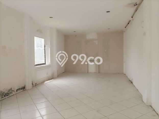 Disewakan Ruko Kawasan Depok, Luas 500m², Area Premium, Ready Untuk Dipakai Disewakan Ruko Kawasan Depok, Luas 500m², Area Premium, Ready Untuk Dipakai