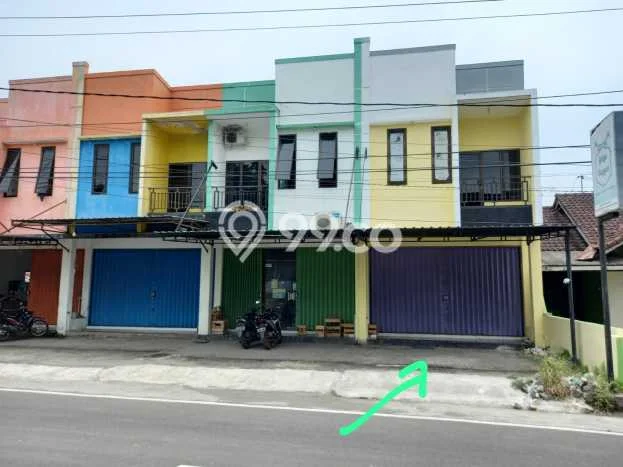 Ruko Kawasan Depok, Luas 115m², Lokasi Bisnis, Disewakan Ruko Kawasan Depok, Luas 115m², Lokasi Bisnis, Disewakan