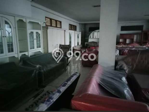 Untuk Disewa Kantor di Gondokusuman Yogyakarta LT 546m2, LB 2500m2 Untuk Disewa Kantor di Gondokusuman Yogyakarta LT 546m2, LB 2500m2