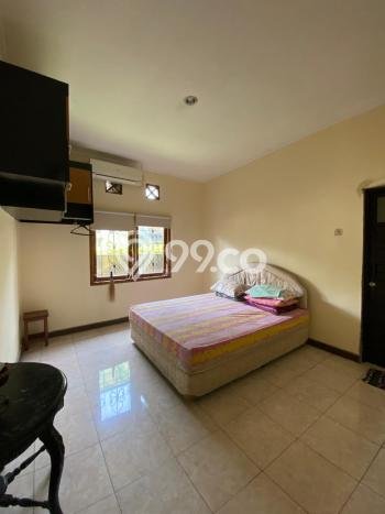 Lokasi strategis! Rumah siap pakai disewakan di Ngaglik LB 150m2 Lokasi strategis! Rumah siap pakai disewakan di Ngaglik LB 150m2