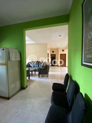 Lokasi strategis! Rumah siap pakai disewakan di Ngaglik LB 150m2 Lokasi strategis! Rumah siap pakai disewakan di Ngaglik LB 150m2