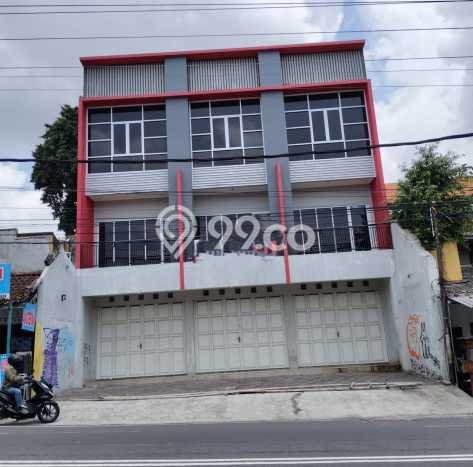 Lokasi Strategis! Dijual Ruko Bisnis di Wirobrajan, Yogyakarta Kondisi Bagus Lokasi Strategis! Dijual Ruko Bisnis di Wirobrajan, Yogyakarta Kondisi Bagus