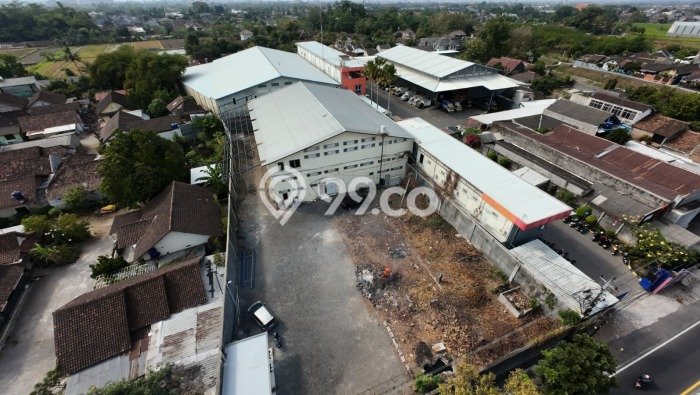 Gudang Disewakan Lokasi Gamping Sleman Harga Spesial! Gudang Disewakan Lokasi Gamping Sleman Harga Spesial!