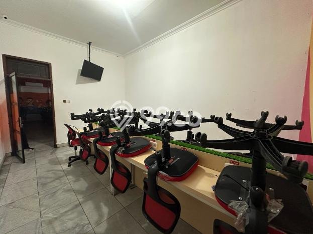 Komersial bagus disewakan di Mlati Sleman dengan LB 447m2 harga sewa terbaik Komersial bagus disewakan di Mlati Sleman dengan LB 447m2 harga sewa terbaik
