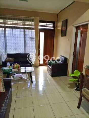 Unit Kost Dijual di Kawasan Gondokusuman Yogyakarta dengan 14 KT Unit Kost Dijual di Kawasan Gondokusuman Yogyakarta dengan 14 KT