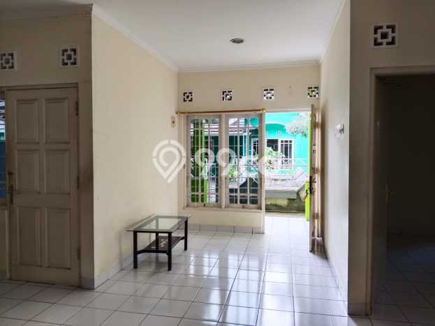 RARE UNIT! Rumah kawasan Depok, 2 KM, Pemandangan Indah, Luas 90m² LB 60m² RARE UNIT! Rumah kawasan Depok, 2 KM, Pemandangan Indah, Luas 90m² LB 60m²