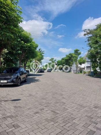 Disewakan Gudang di Pusat Kota Surabaya Ramai Strategis Disewakan Gudang di Pusat Kota Surabaya Ramai Strategis