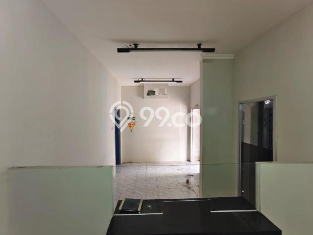 Komersial Kawasan Strategis Kawasan Mulyorejo, Luas 98m2m², Jalan Raya Komersial Kawasan Strategis Kawasan Mulyorejo, Luas 98m2m², Jalan Raya