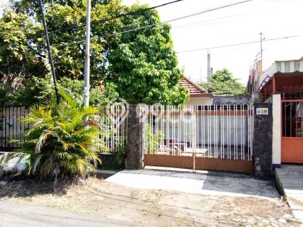 For Sale Hunian Rumah Terawat 3 Kamar di ngagel, Surabaya For Sale Hunian Rumah Terawat 3 Kamar di ngagel, Surabaya