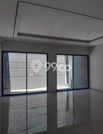 Rumah Mewah LB 350m2 Siap Pakai Desain Elegan di Citraland, Surabaya Rumah Mewah LB 350m2 Siap Pakai Desain Elegan di Citraland, Surabaya