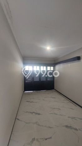 Disewakan Rumah Konsep Minimalis di Wiyung Surabaya dengan 4 KT Disewakan Rumah Konsep Minimalis di Wiyung Surabaya dengan 4 KT
