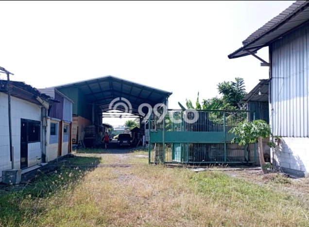 PELUANG EMAS! Gudang Kawasan Kedamean, Luas 630m2m², Potensi Sewa Tinggi PELUANG EMAS! Gudang Kawasan Kedamean, Luas 630m2m², Potensi Sewa Tinggi