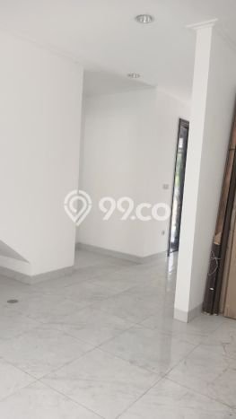 Disewakan Rumah Murah di Golf Island Jakarta Utara dengan 3 Kamar Tidur Disewakan Rumah Murah di Golf Island Jakarta Utara dengan 3 Kamar Tidur