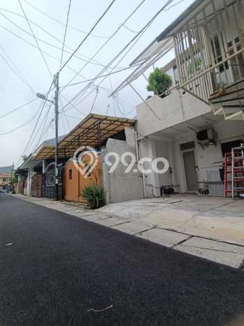 Rumah Mewah LB 300m2 Siap Huni Desain Elegan di Bungur, Jakarta Pusat Rumah Mewah LB 300m2 Siap Huni Desain Elegan di Bungur, Jakarta Pusat