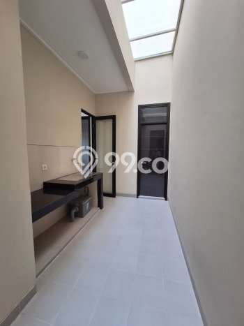 Rumah sewa siap huni 4 KT di Pantai Indah Kapuk 2, Jakarta Utara Rumah sewa siap huni 4 KT di Pantai Indah Kapuk 2, Jakarta Utara