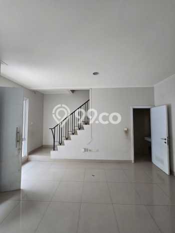 Lokasi strategis! Rumah siap pakai dikontrakkan di Cakung LB 107m2 Lokasi strategis! Rumah siap pakai dikontrakkan di Cakung LB 107m2