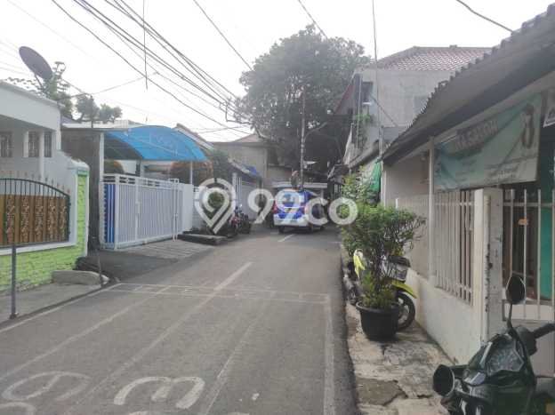 For Sale Hunian Rumah Terawat 7 Kamar di Cipinang, Jakarta Timur For Sale Hunian Rumah Terawat 7 Kamar di Cipinang, Jakarta Timur