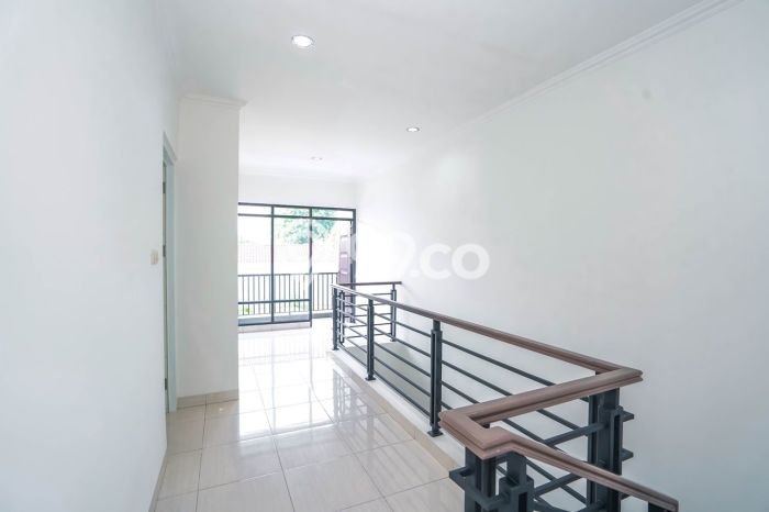 Dijual Hunian Rumah Terawat 3 Kamar di Bambu Apus, Jakarta Timur Dijual Hunian Rumah Terawat 3 Kamar di Bambu Apus, Jakarta Timur