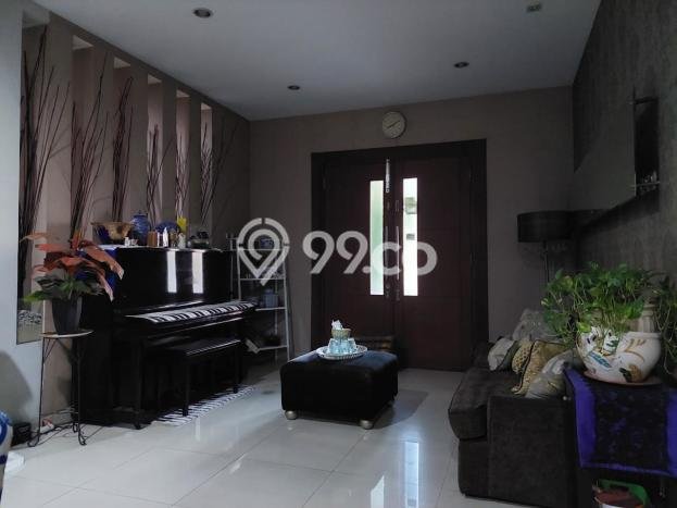 Hunian Mewah LB 300m2 Siap Pakai Desain Elegan di Pondok Bambu, Jakarta Timur Hunian Mewah LB 300m2 Siap Pakai Desain Elegan di Pondok Bambu, Jakarta Timur