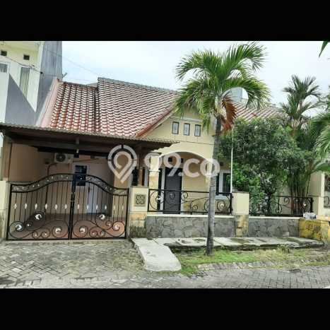 Jual Rumah Bagus Siap Huni LB 110m2 di Wiyung, Surabaya Jual Rumah Bagus Siap Huni LB 110m2 di Wiyung, Surabaya