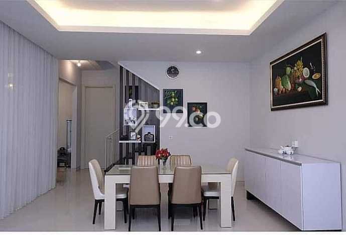 Ready to Use! Luxury House LT 240m2 Desain Elegan di Wisata Bukit Mas Ready to Use! Luxury House LT 240m2 Desain Elegan di Wisata Bukit Mas