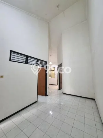 Rumah Modern Minimalis 2 Kamar Bisa Langsung Pindah di Wiyung Rumah Modern Minimalis 2 Kamar Bisa Langsung Pindah di Wiyung