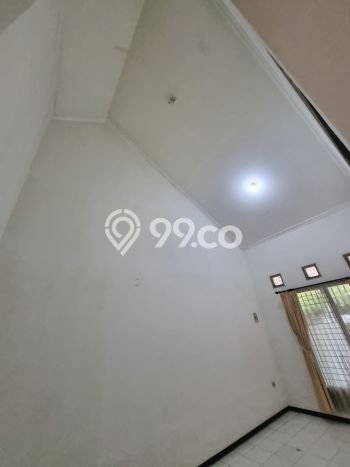 Rumah Modern Minimalis 2 Kamar Bisa Langsung Pindah di Wiyung Rumah Modern Minimalis 2 Kamar Bisa Langsung Pindah di Wiyung
