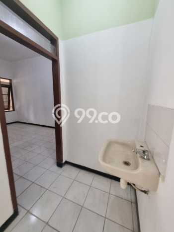 For Sale Rumah 3 Kamar Lokasi Ideal Bagus dan Strategis di Wiyung For Sale Rumah 3 Kamar Lokasi Ideal Bagus dan Strategis di Wiyung