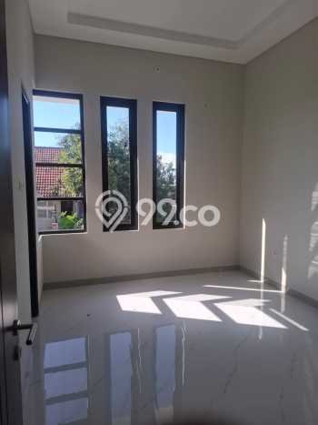 Rumah Modern 3 KT di Darmo permai Surabaya Unfurnished Rumah Modern 3 KT di Darmo permai Surabaya Unfurnished