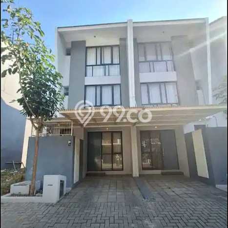 Rumah Strategis Minimalis Lb 90m2 di Wiyung, Surabaya Rumah Strategis Minimalis Lb 90m2 di Wiyung, Surabaya
