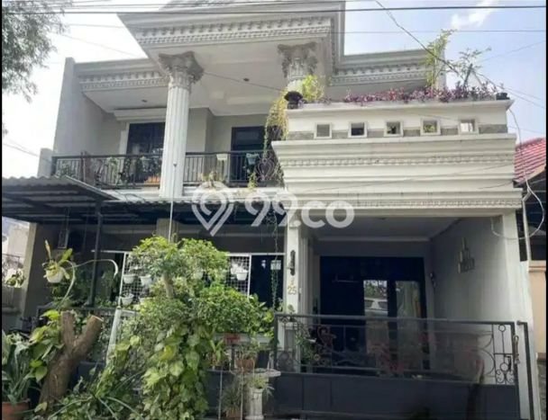 Dijual Rumah Strategis Bagus Punya 4 KT di Wiyung Surabaya SHM Dijual Rumah Strategis Bagus Punya 4 KT di Wiyung Surabaya SHM