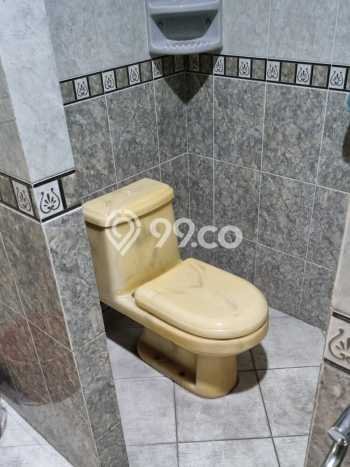 Ready to Use! Premium House LT 375m2 Desain Elegan di Surabaya Kota Ready to Use! Premium House LT 375m2 Desain Elegan di Surabaya Kota